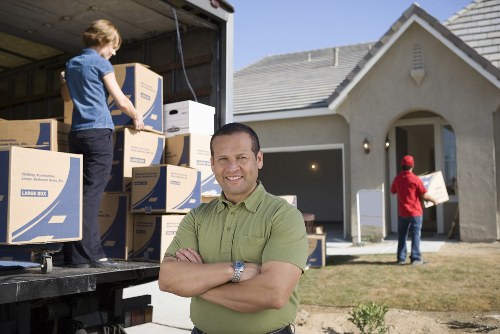 Legal and waste compliance notice for removal and transport services