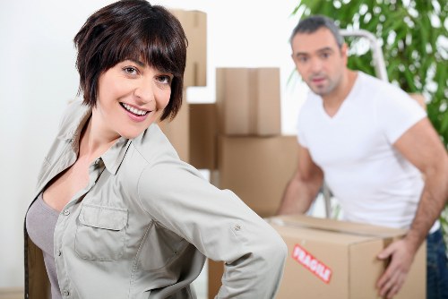Load-based and cubic-yard moving rates for a Brixton van service